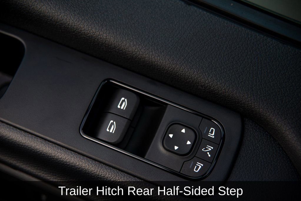 Used 2025 Mercedes-Benz Sprinter 2500 image 30