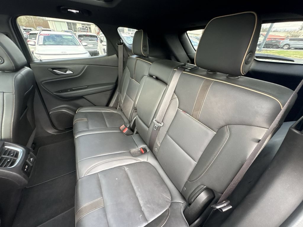 Used 2019 Chevrolet Blazer Premier w/ Sun and Wheels Package FWD image 24