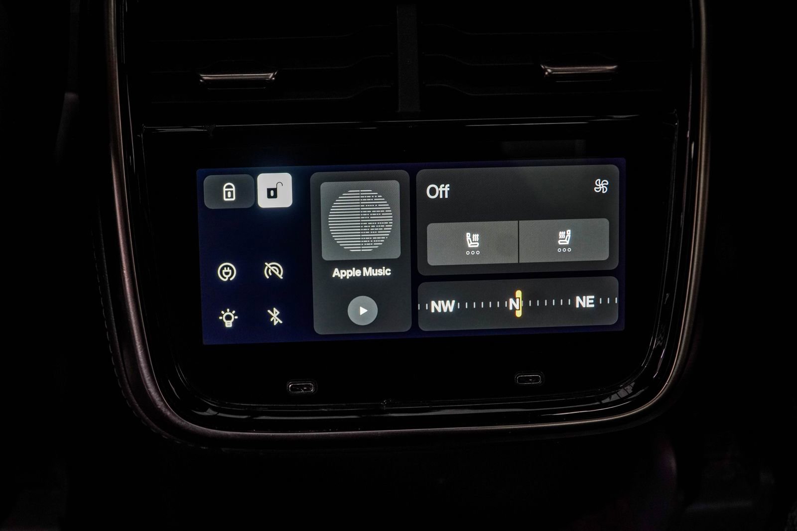 Used 2022 Rivian R1T Launch Edition image 23