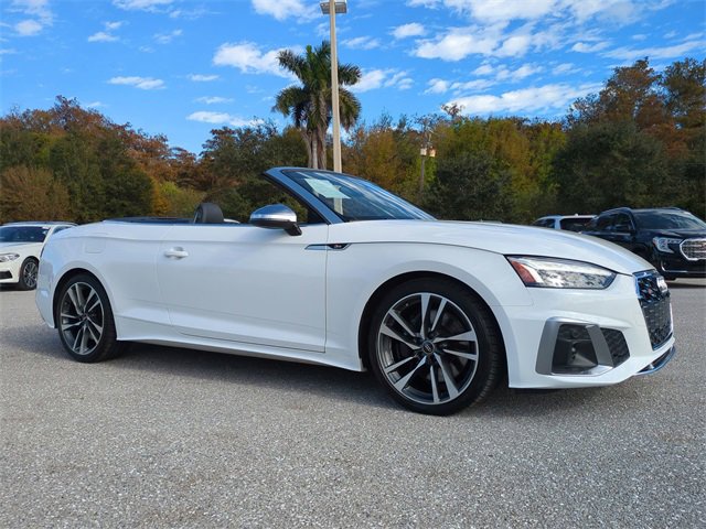 Used 2022 Audi S5 Premium Plus w/ Premium Plus Package image 2