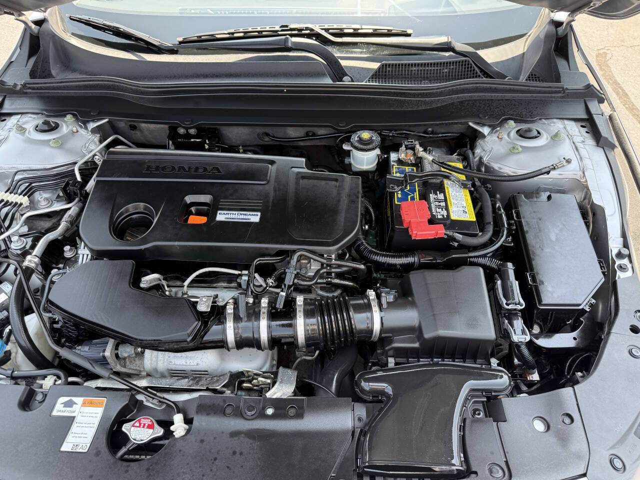 Used 2018 Honda Accord Touring image 16