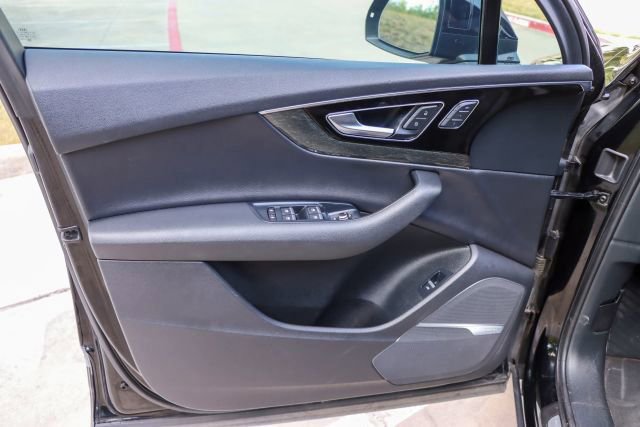 Used 2018 Audi Q7 3.0T Prestige w/ Prestige Package image 20