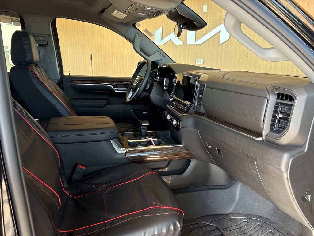 Used 2025 GMC Sierra 1500 Elevation w/ Elevation Premium Package AWD/4WD image 23