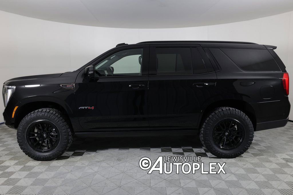 Used 2025 GMC Yukon AT4 Ultimate w/ LPO, Illumination Package AWD/4WD image 8