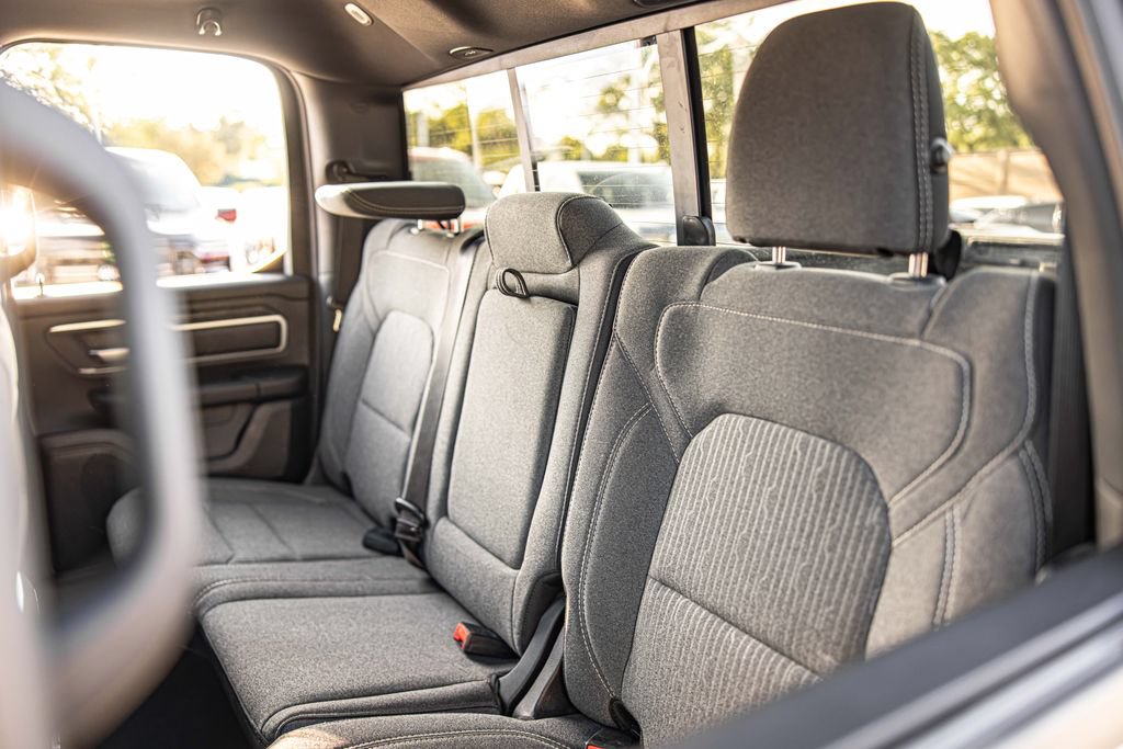 Used 2020 RAM 1500 Big Horn AWD/4WD image 25