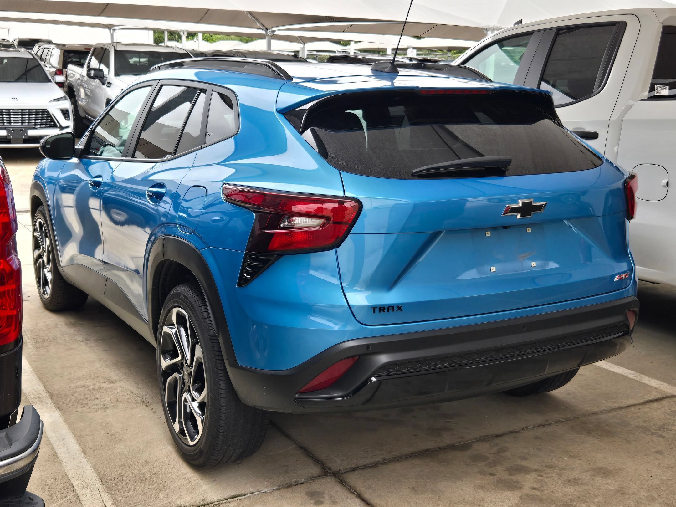 Certified 2025 Chevrolet Trax RS w/ Driver Confidence Package FWD image 6