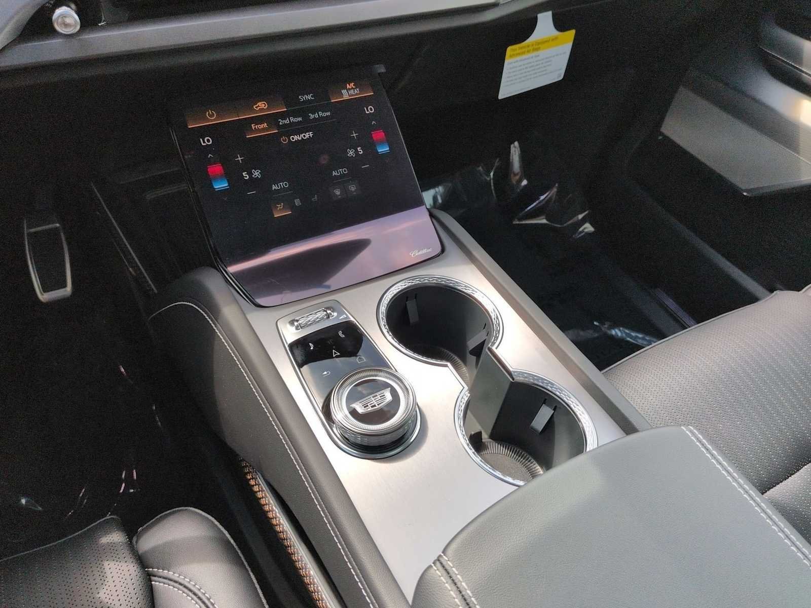 New 2027 Cadillac Vistiq Sport AWD/4WD image 18