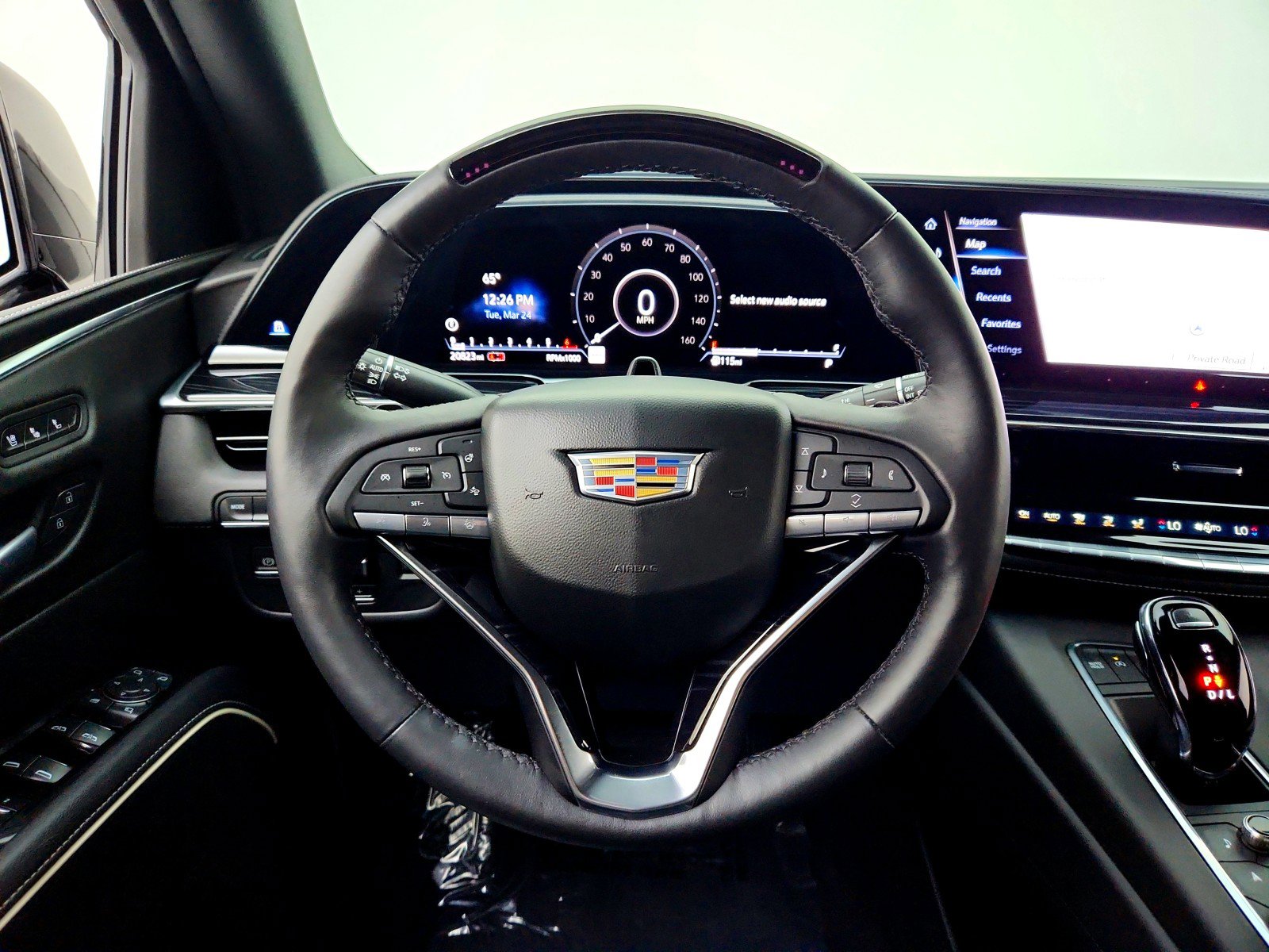 Used 2023 Cadillac Escalade Sport w/ LPO, ONYX Package image 18