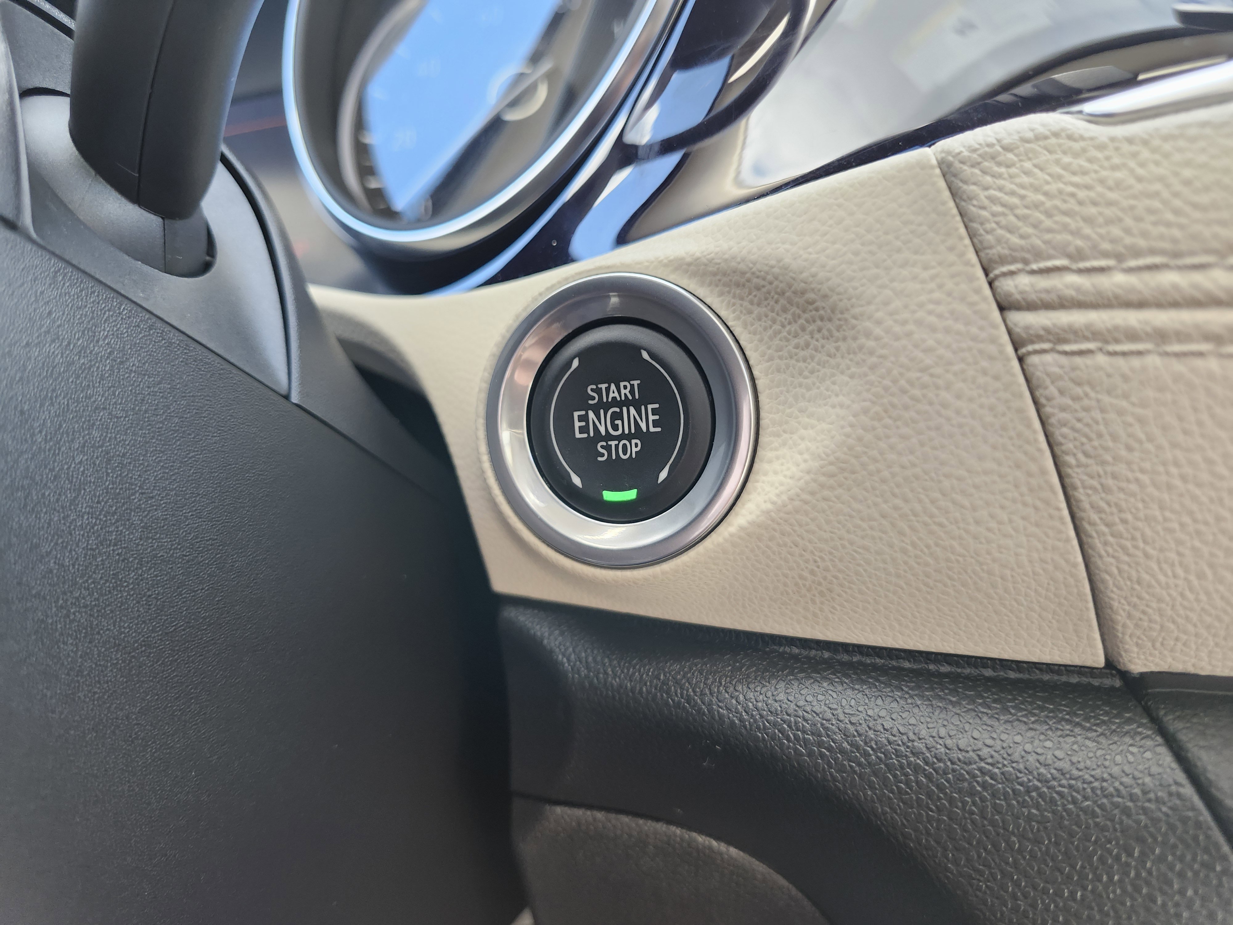 Used 2020 Buick Encore GX Select AWD/4WD image 7