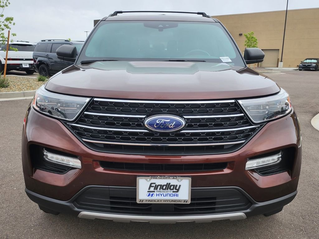 Used 2020 Ford Explorer XLT w/ Equipment Group 202A image 8