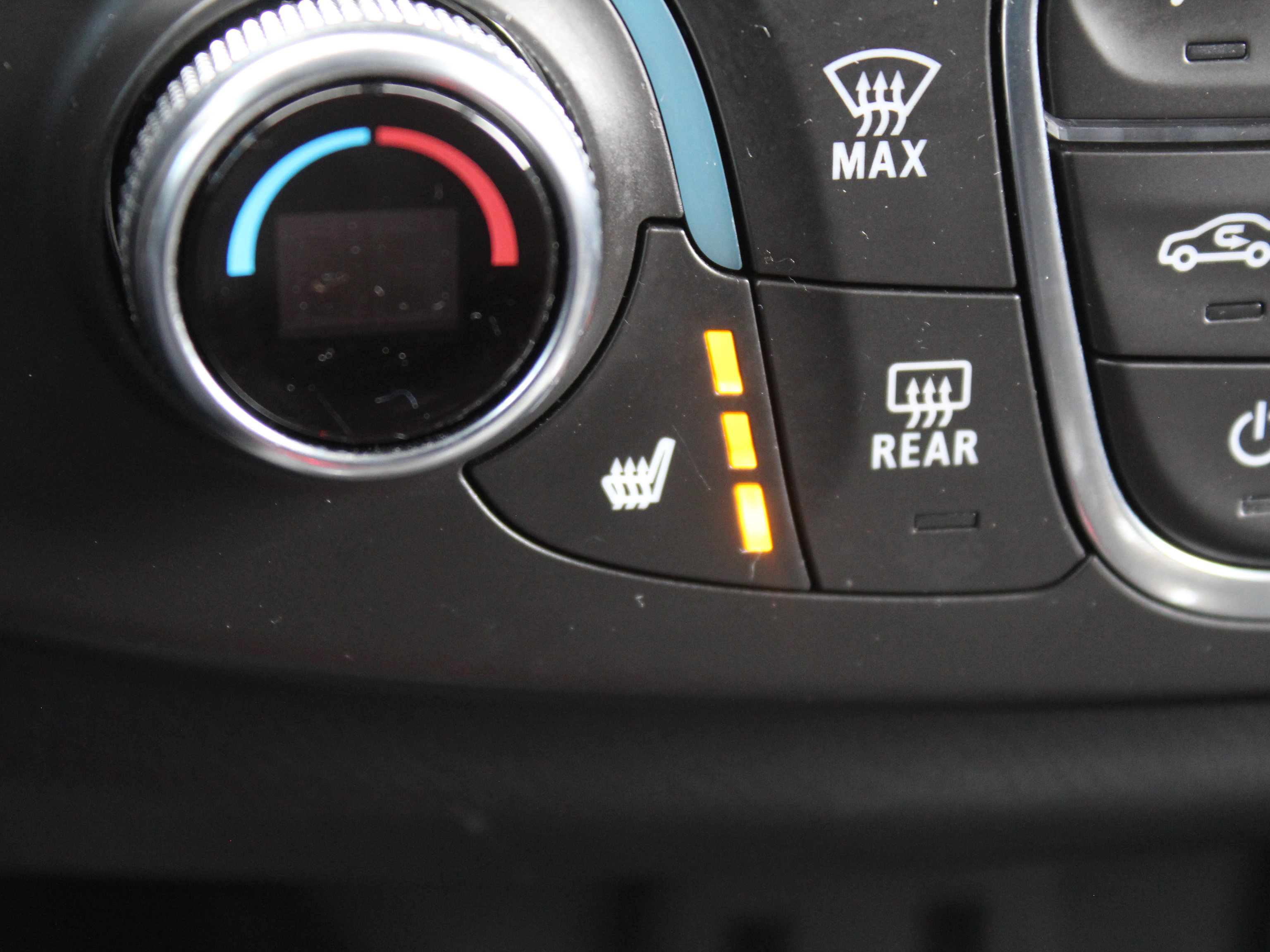 Used 2019 Chevrolet Traverse LT w/ LPO, Floor Liner Package image 17