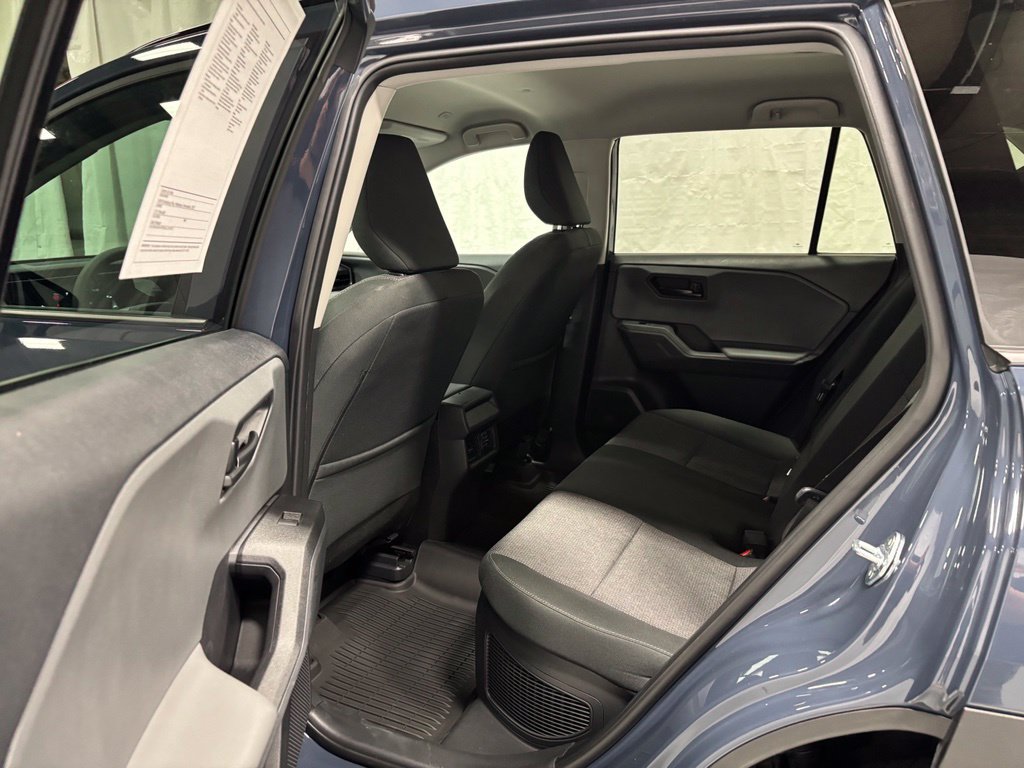 Used 2026 Toyota RAV4 LE AWD/4WD image 41