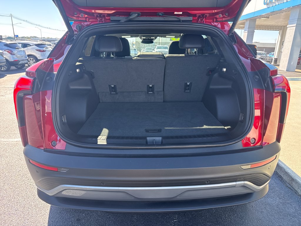 Used 2024 Chevrolet Blazer EV LT AWD/4WD image 29