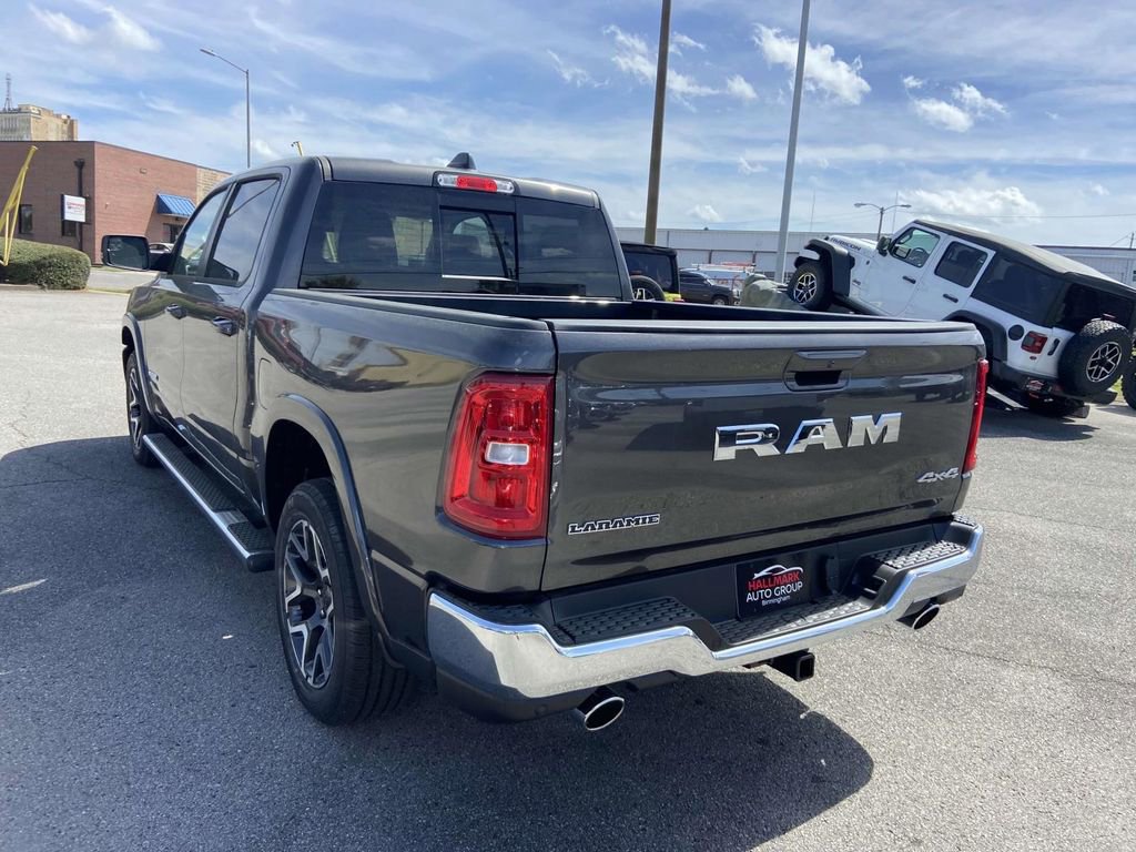 New 2025 RAM 1500 Laramie image 5
