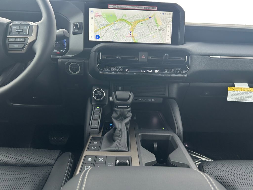 Used 2025 Toyota Land Cruiser PREMIUM image 12