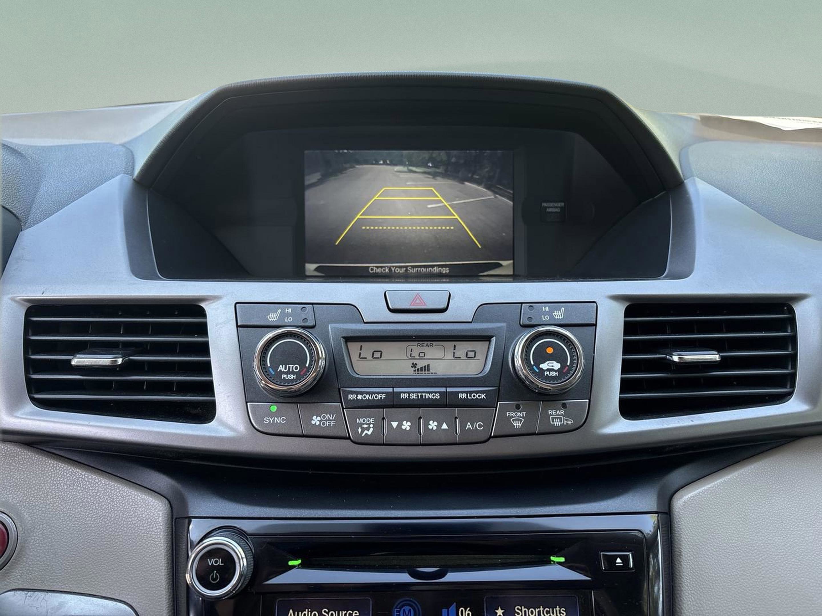 Used 2015 Honda Odyssey EX-L image 26