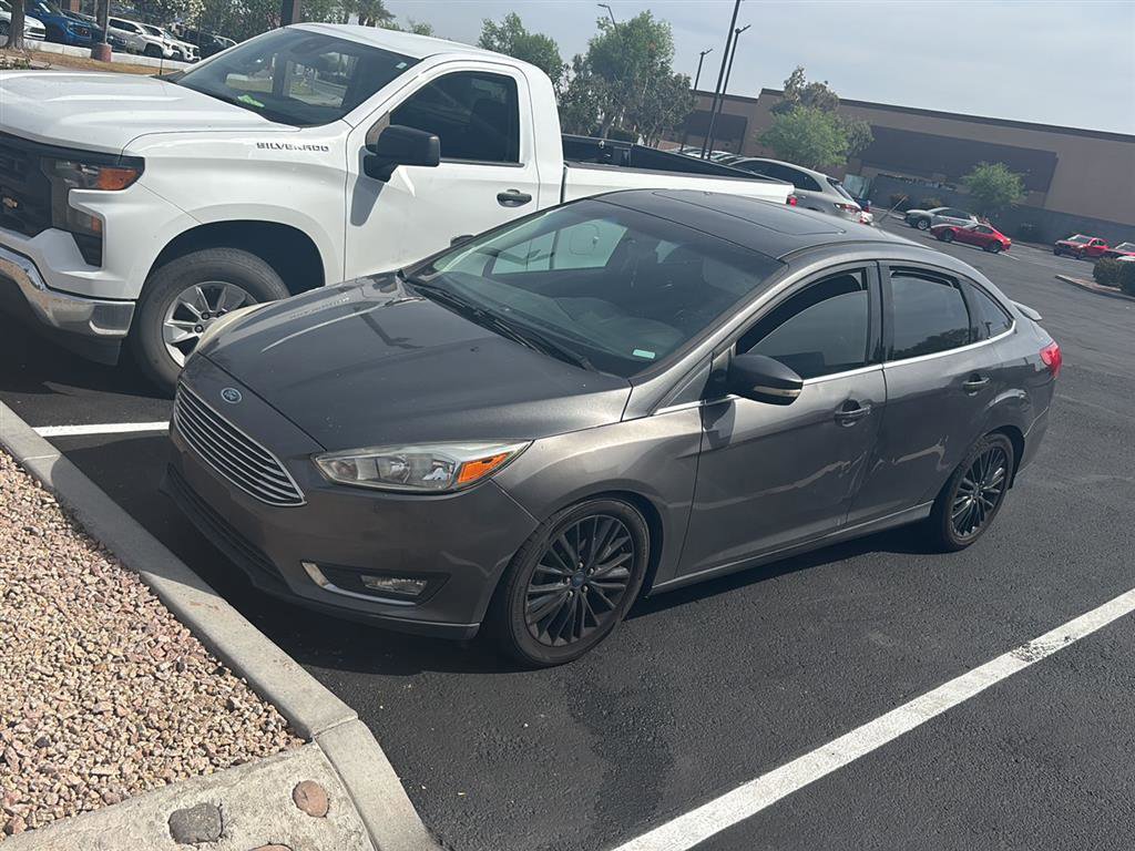 Used 2016 Ford Focus Titanium FWD image 1