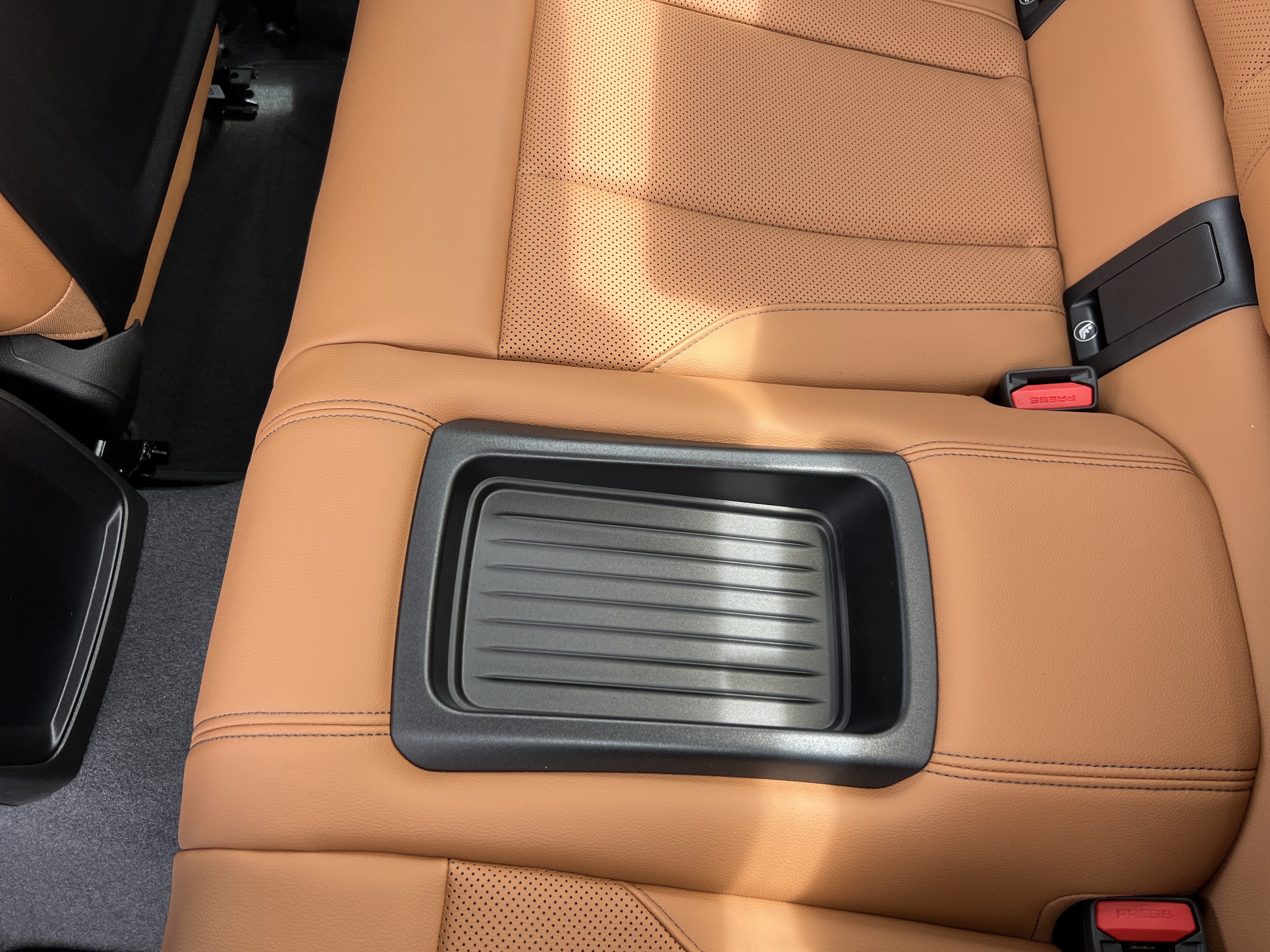 Certified 2025 BMW 230i Coupe RWD image 42