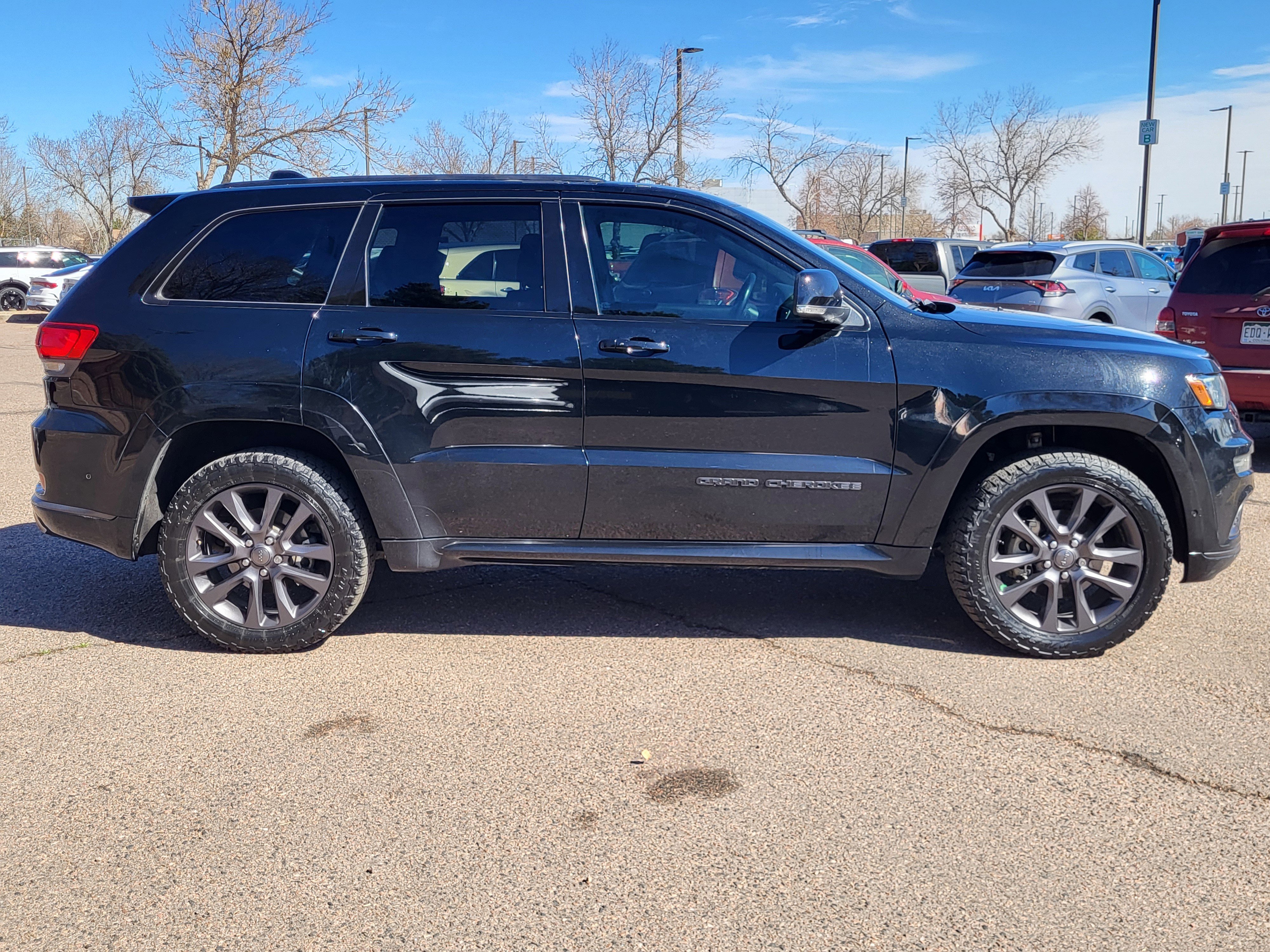 Used 2018 Jeep Grand Cherokee High Altitude image 2