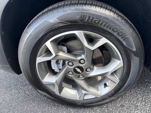 Used 2026 Chevrolet Trax LT w/ Driver Confidence Package image 12