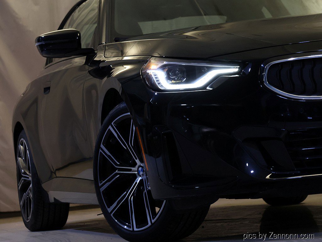 Certified 2023 BMW 230i xDrive 230i xDrive w/ Premium Package image 4