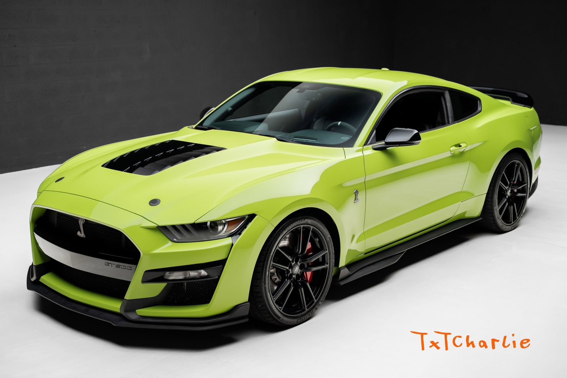 Used 2020 Ford Mustang Shelby GT500 w/ Technology Package