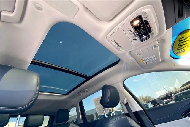 Used 2024 Lincoln Nautilus Reserve w/ Equipment Group 203A image 11