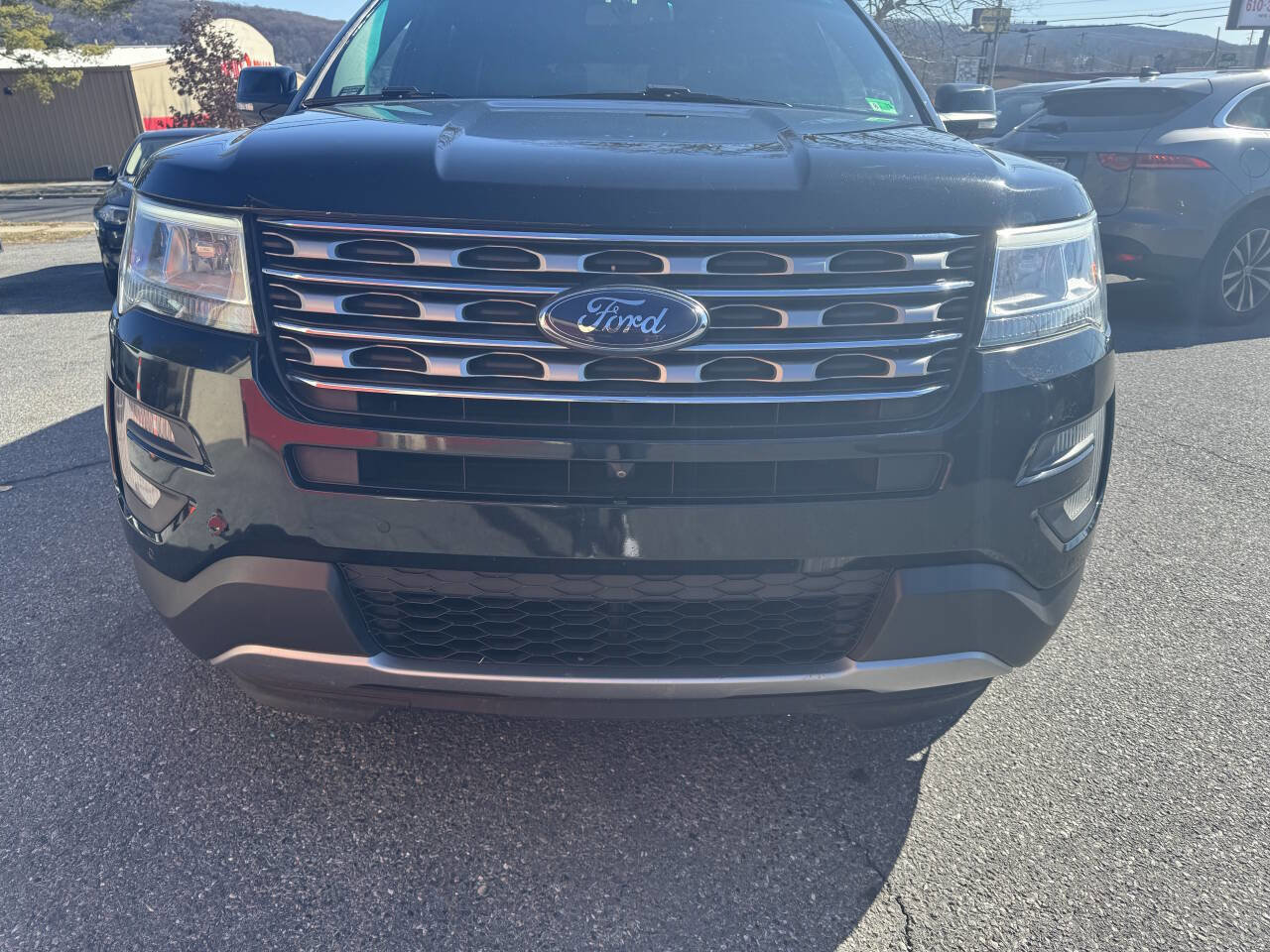 Used 2016 Ford Explorer Limited FWD image 11