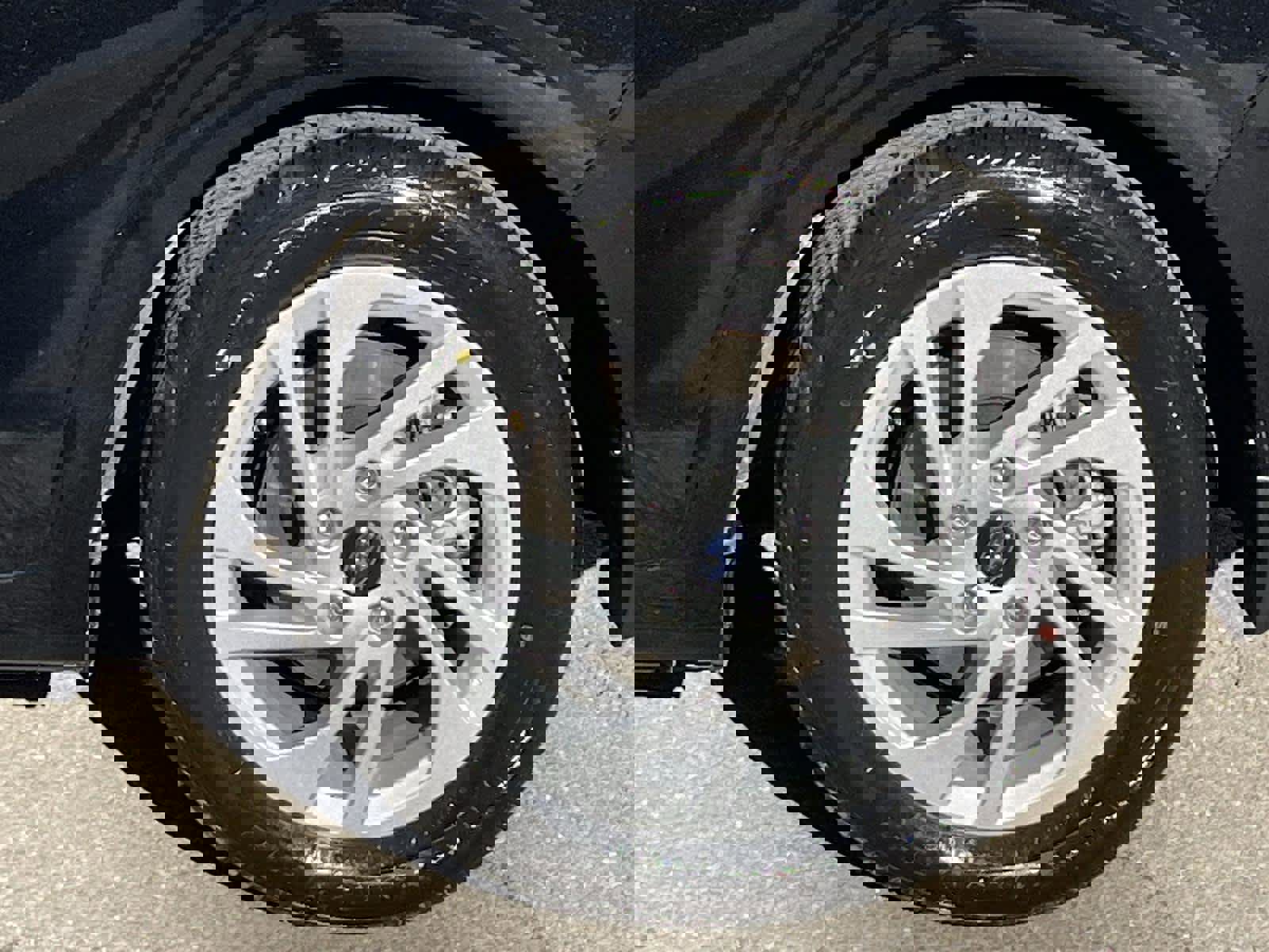 Certified 2025 Subaru Impreza 2.0i image 11