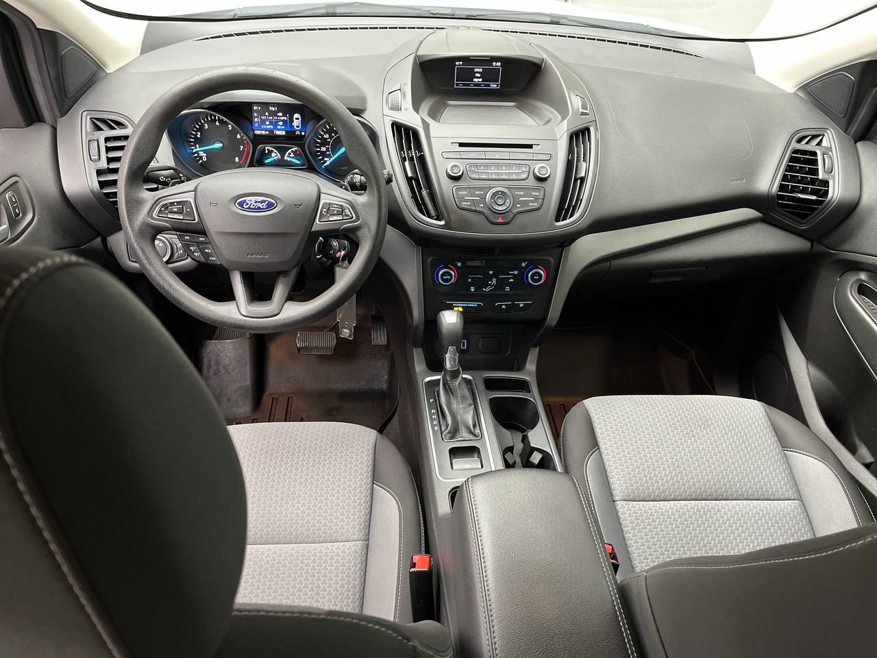 Used 2017 Ford Escape SE AWD/4WD image 4
