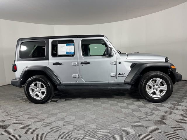 Used 2023 Jeep Wrangler Sport S image 11