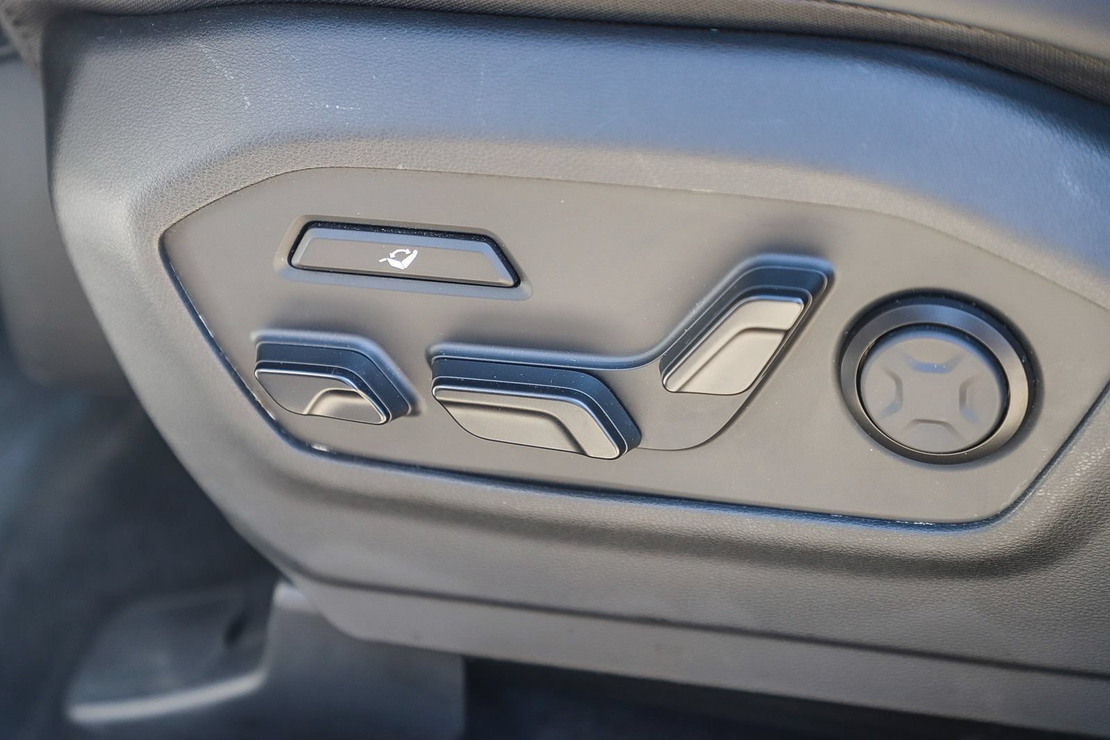Used 2025 Hyundai Santa Fe Calligraphy AWD/4WD image 21