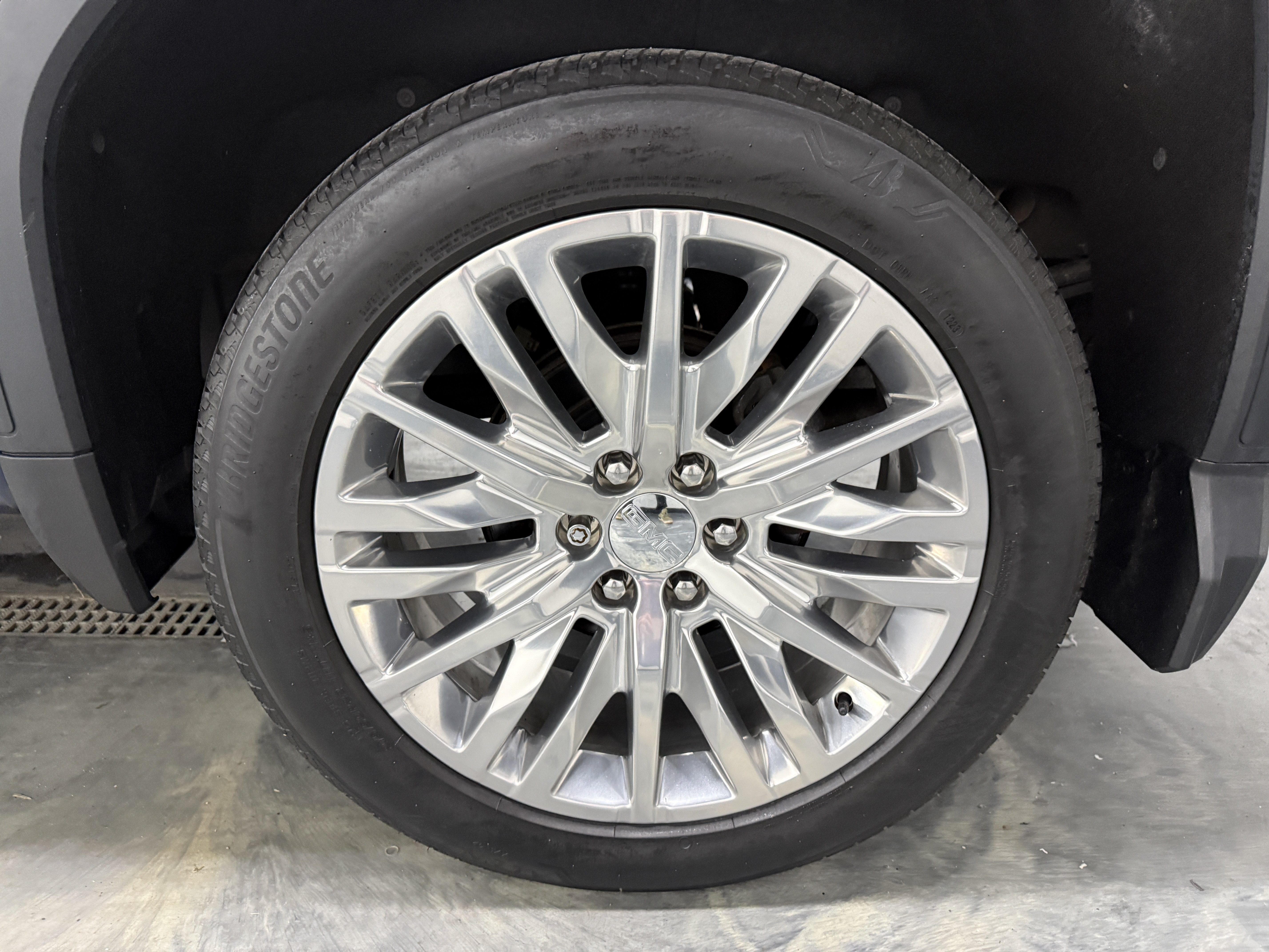 Used 2019 GMC Sierra 1500 Denali w/ Denali Ultimate Package AWD/4WD image 35