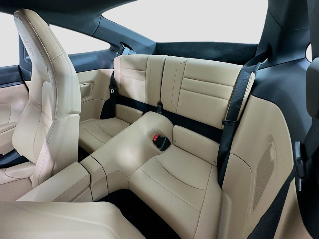 Used 2024 Porsche 911 Carrera image 23