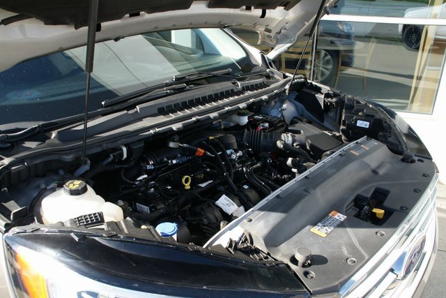 Used 2019 Ford Edge Titanium image 12