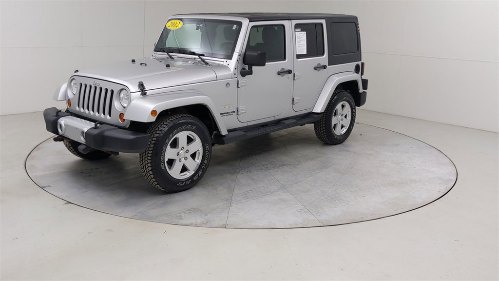 Used 2012 Jeep Wrangler Unlimited Sahara w/ Dual Top Group image 19