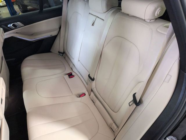 Used 2020 BMW X5 sDrive40i w/ Premium Package image 25
