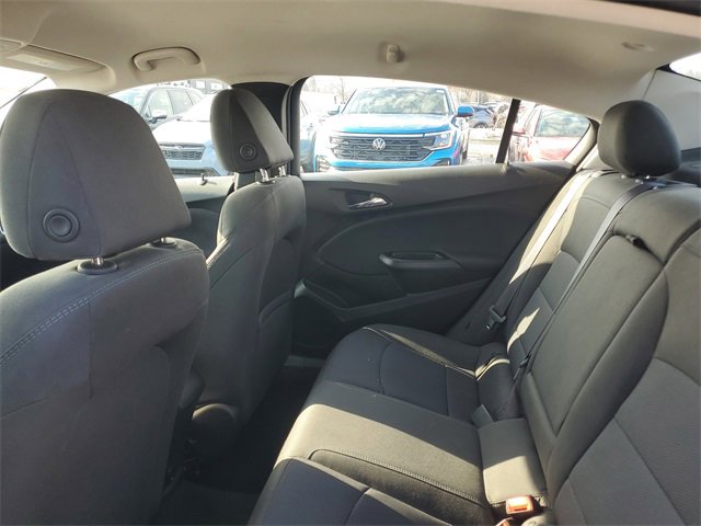 Certified 2017 Chevrolet Cruze LT w/ Convenience Package image 8