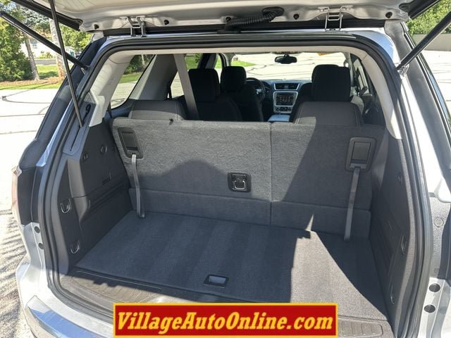 Used 2016 GMC Acadia SLE FWD image 31