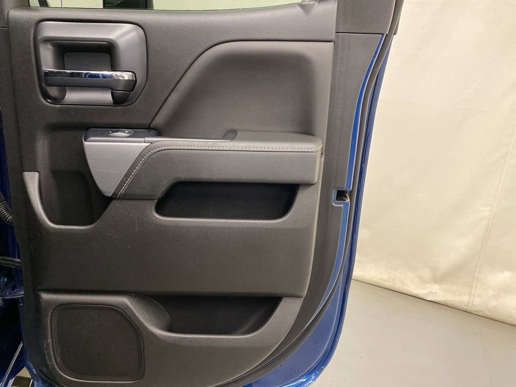 Used 2019 Chevrolet Silverado 1500 LT w/ All Star Edition image 13