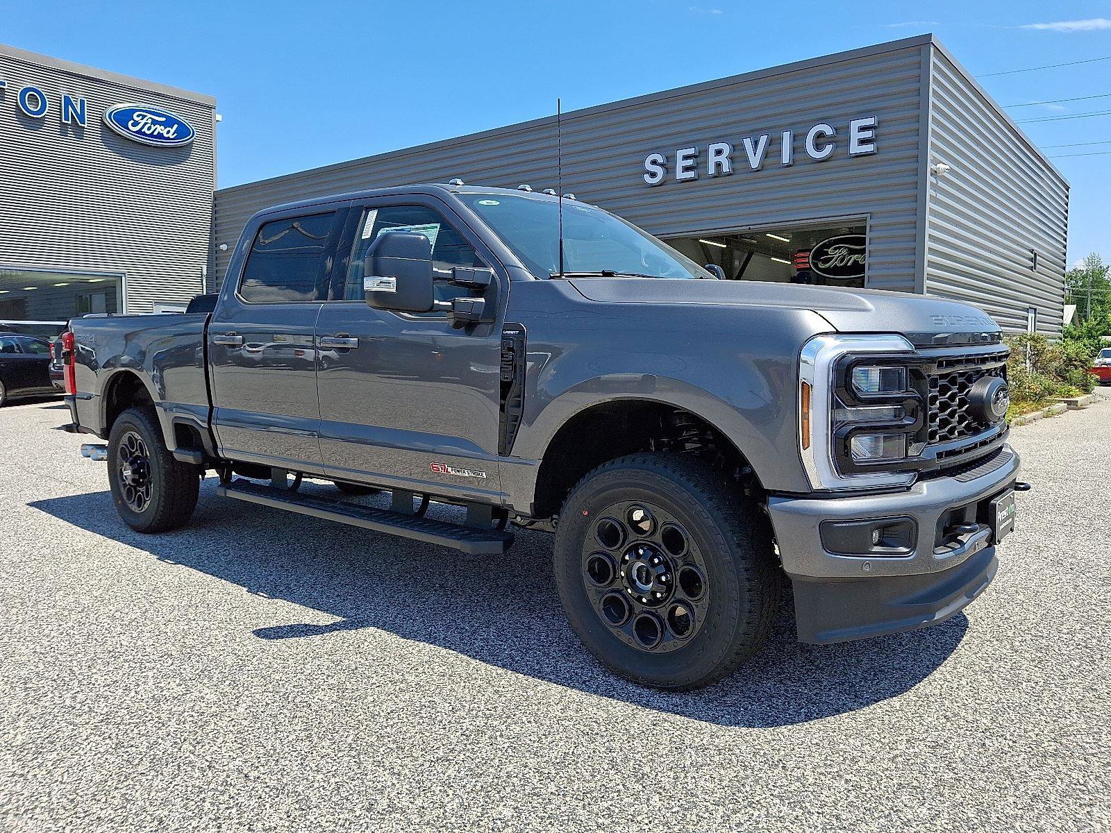 New 2025 Ford F350 Lariat w/ Lariat Ultimate Package image 2