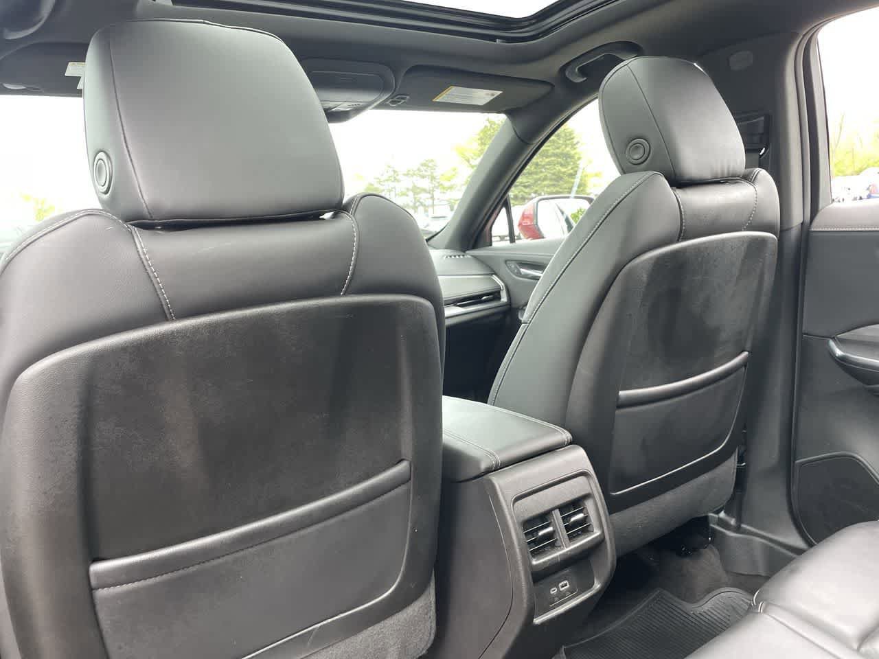 Used 2024 Cadillac XT4 Premium Luxury AWD/4WD image 20