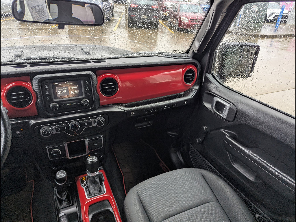 Used 2019 Jeep Wrangler Unlimited Sport image 25