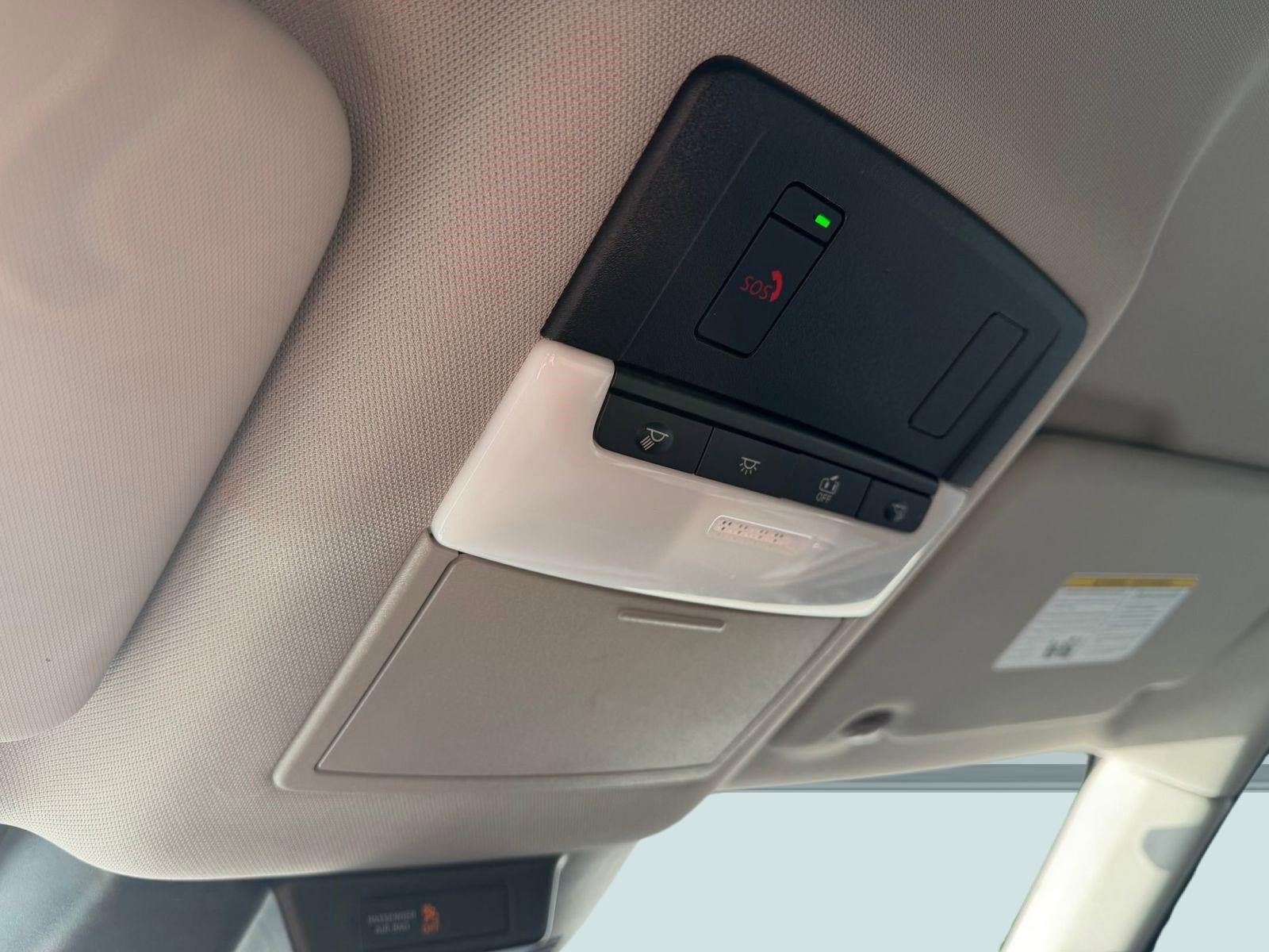 Certified 2022 Nissan Rogue SV image 28