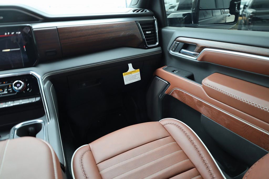 Used 2026 GMC Sierra 3500 Denali Ultimate image 20