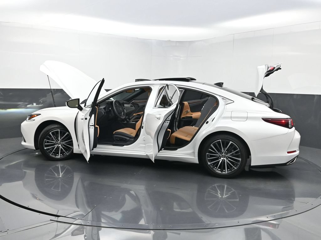 Used 2023 Lexus ES 350 w/ Premium Package FWD image 39