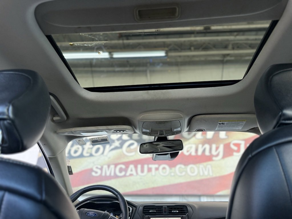 Used 2020 Ford Fusion Titanium image 27