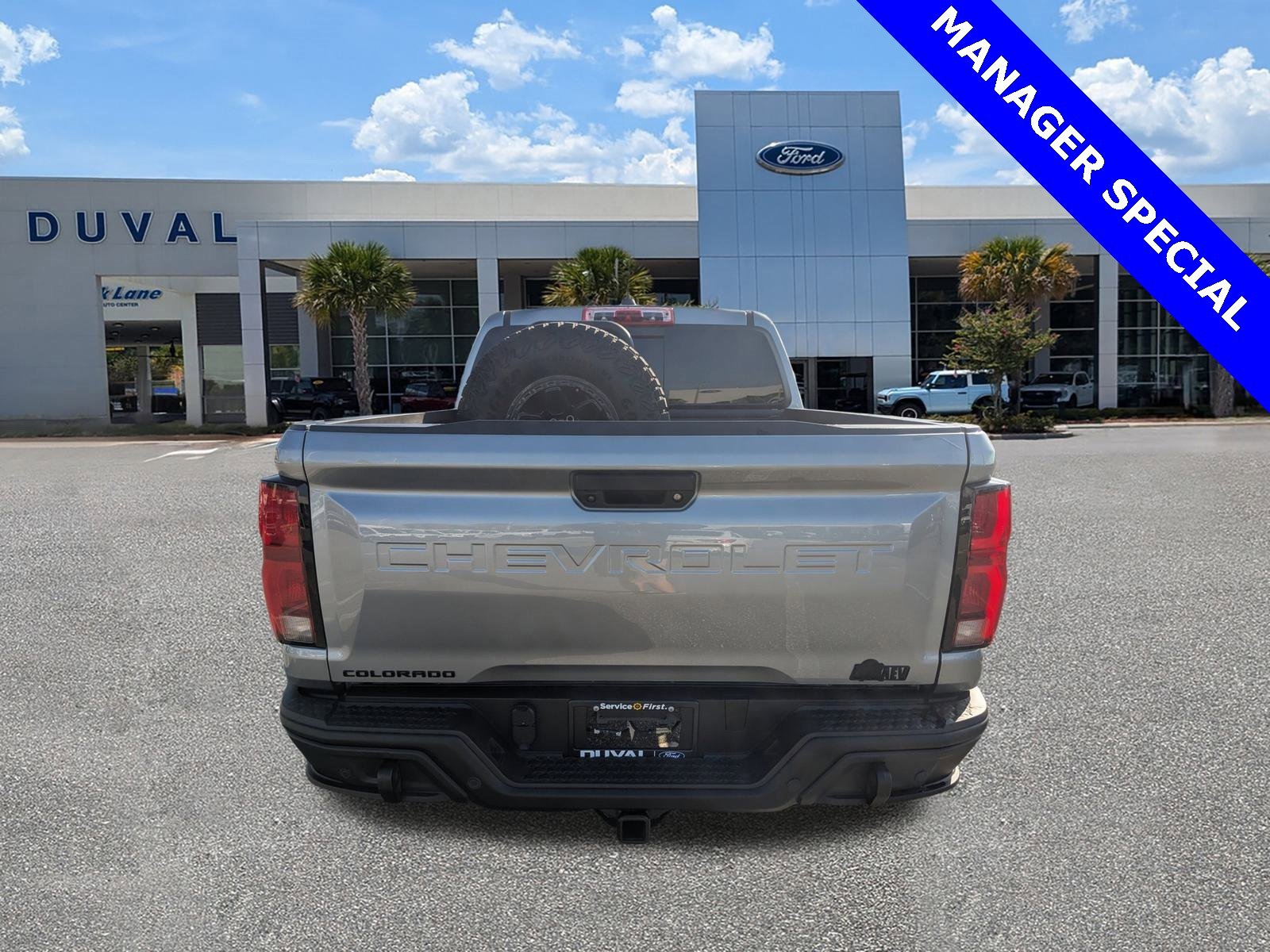 Used 2024 Chevrolet Colorado ZR2 w/ ZR2 Bison Edition image 5