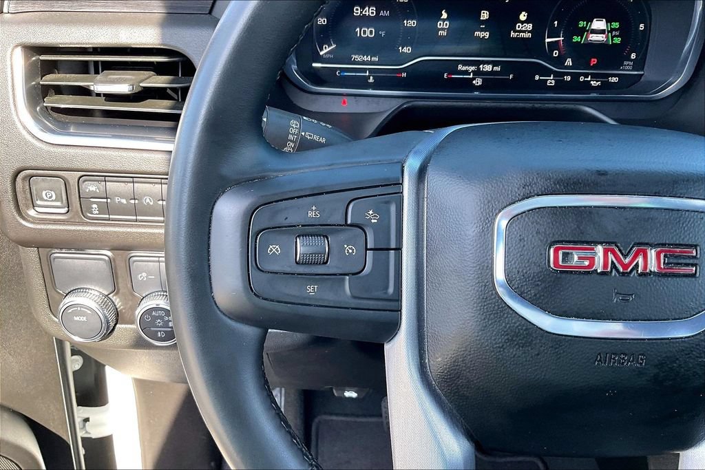 Used 2024 GMC Yukon SLT RWD image 11