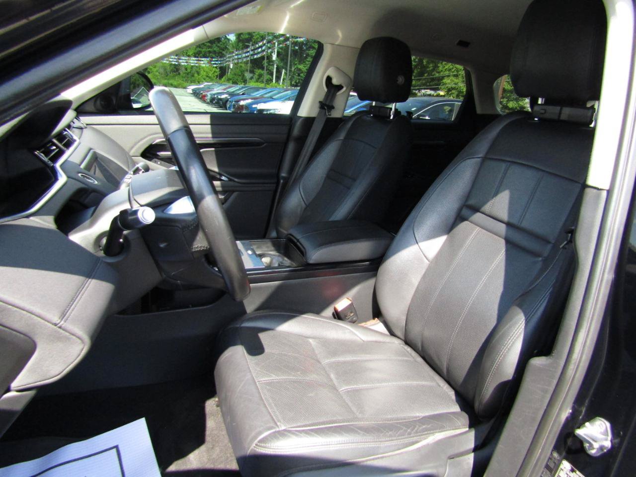 Used 2020 Land Rover Range Rover Evoque S AWD/4WD image 18